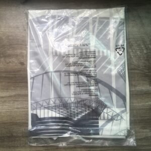 เสื้อยืดลายสนาม